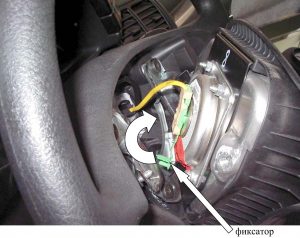Установка колеса рулевого с модулем надувной подушки безопасности (Airbag) на автомобили семейства ВАЗ-2110; -1118; -2170.