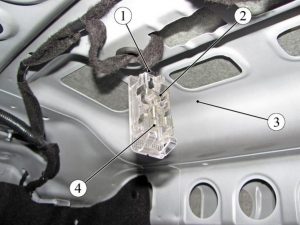 Плафон освещения багажника – снятие/установка, замена лампы LADA VESTA – снятие/установка узлов электрооборудования.