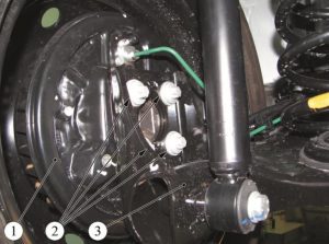 Ось ступицы заднего колеса. Подвеска передняя, задняя и колеса LADA XRAY – снятие/установка, разборка/сборка основных узлов и деталей.