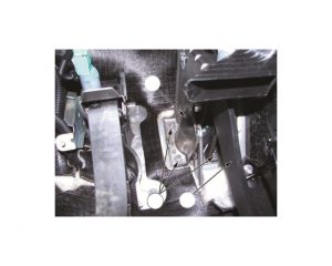 Педаль тормоза с кронштейном в сборе. Тормозная система LADA XRAY – снятие / установка основных узлов и деталей.