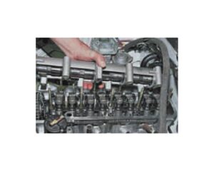 Замена распределительного вала и рычагов клапанов. Двигатель автомобилей ВАЗ-2107, -21047.